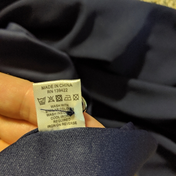 Scallop shift dress - Picture 5 of 8